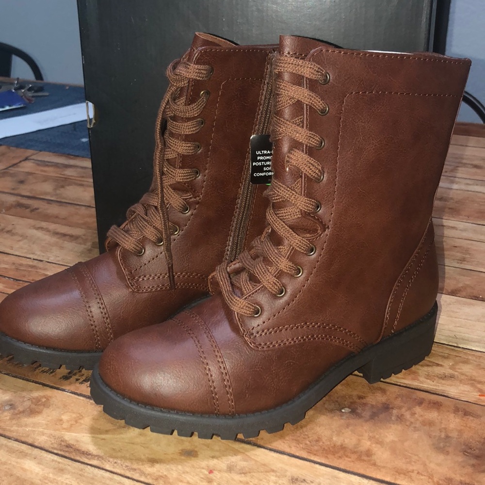 NEW Arizona Jean Co Boots
